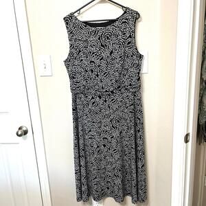 db‎ established 1962 Women’s Midi Dress Sz 14W Lined Ruched Waist Black/White